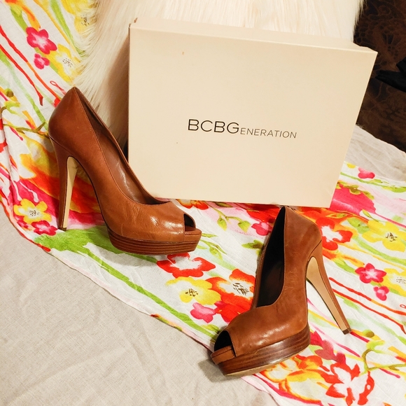 BCBG Retro 70s Cognac Leathet Platform Leather Spike Stiletto  Heels - Picture 1 of 7